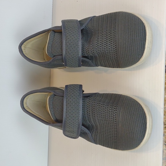 Youyun Grey Orthoshoes Light Walking Shoe for Diabetics, Edema, Plantar Faciitis - Picture 3 of 15